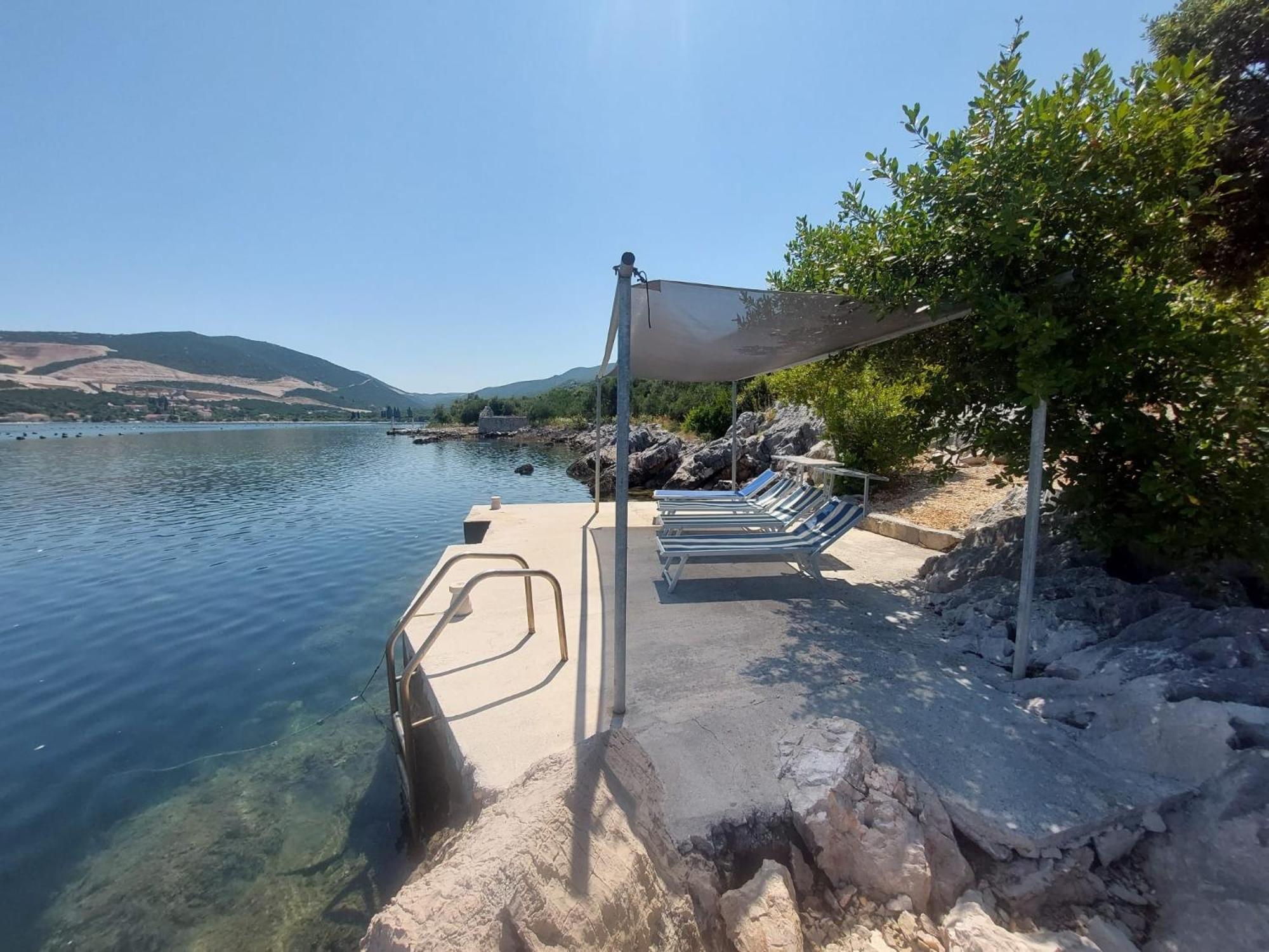 Apartments By The Sea Zuronja, Peljesac - 13202 Putniković Exterior foto